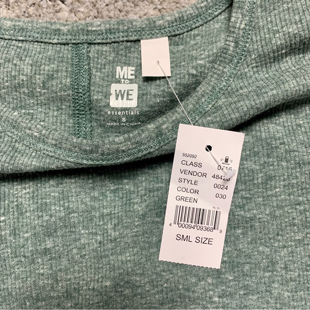 NWT PacSun Me To We Sage Green Long Sleeve Crop Top - Picture 3 of 3